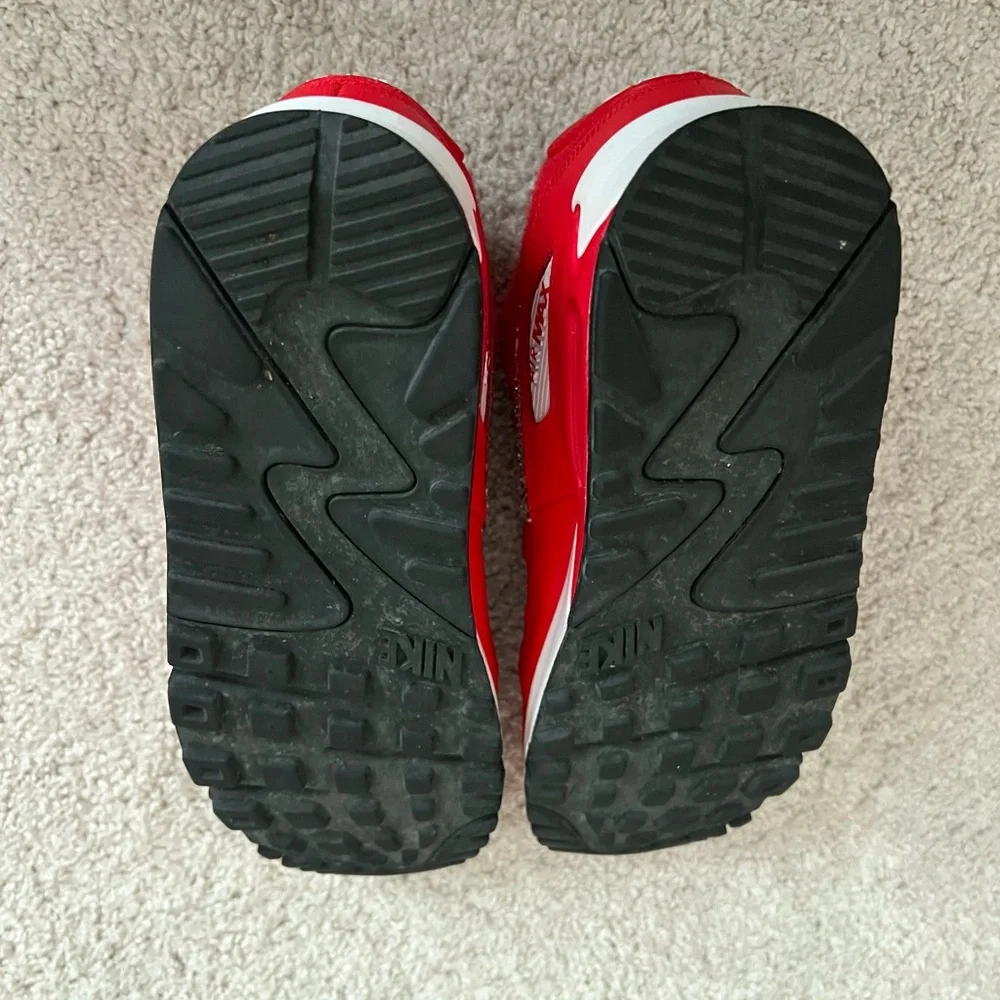 Nike Red Air Max Sneakers Swarovski Crystal - Picture 6 of 6